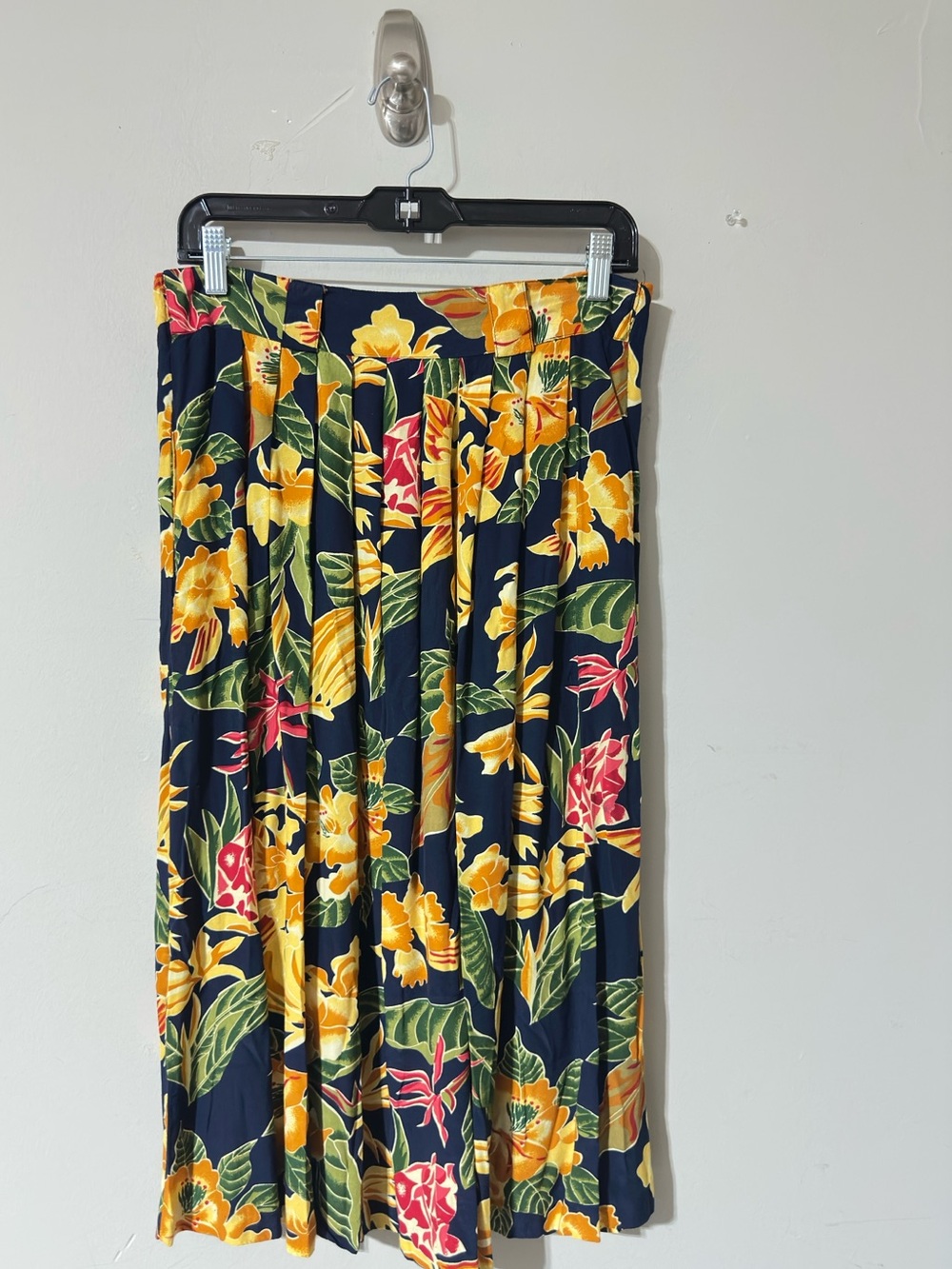 Sara Michelle Women’s Floral Midi Skirt – Size L